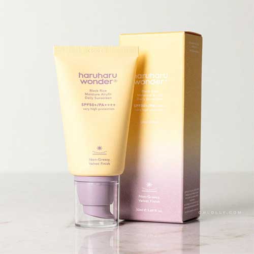 Haruharu Wonder - Black Rice Moisture Airfit Daily Sunscreen 50ml (Velvet Finish)1